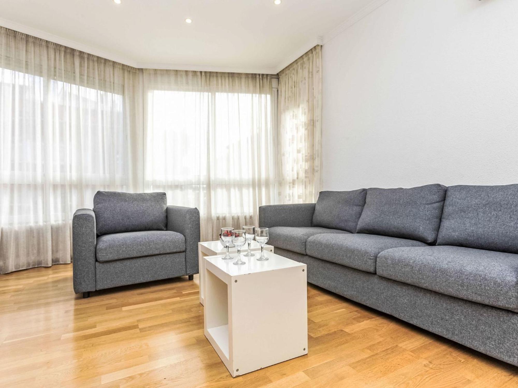 Apartment Sants-Les Corts Galileu By Interhome Barcelona Ngoại thất bức ảnh