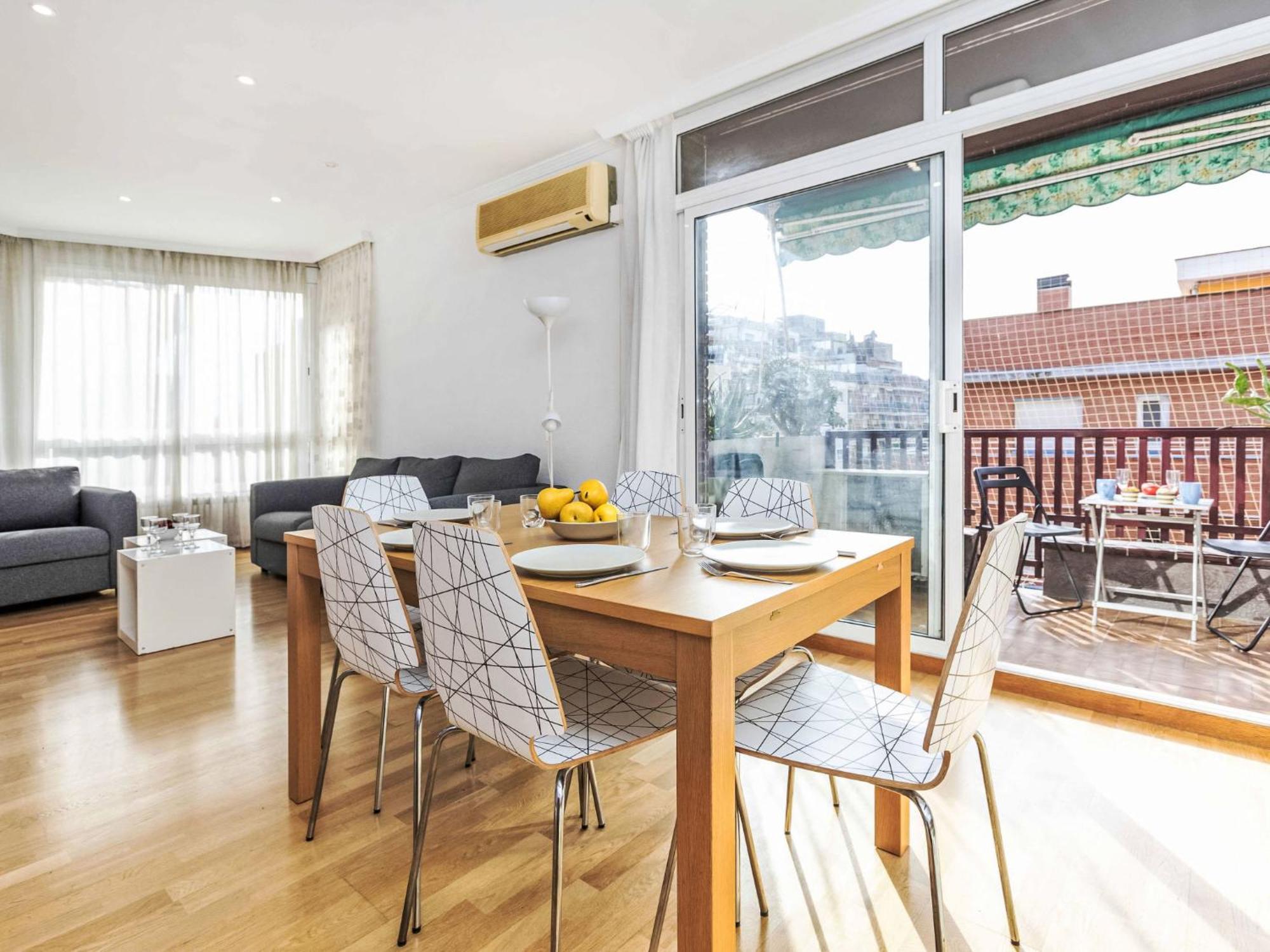 Apartment Sants-Les Corts Galileu By Interhome Barcelona Ngoại thất bức ảnh