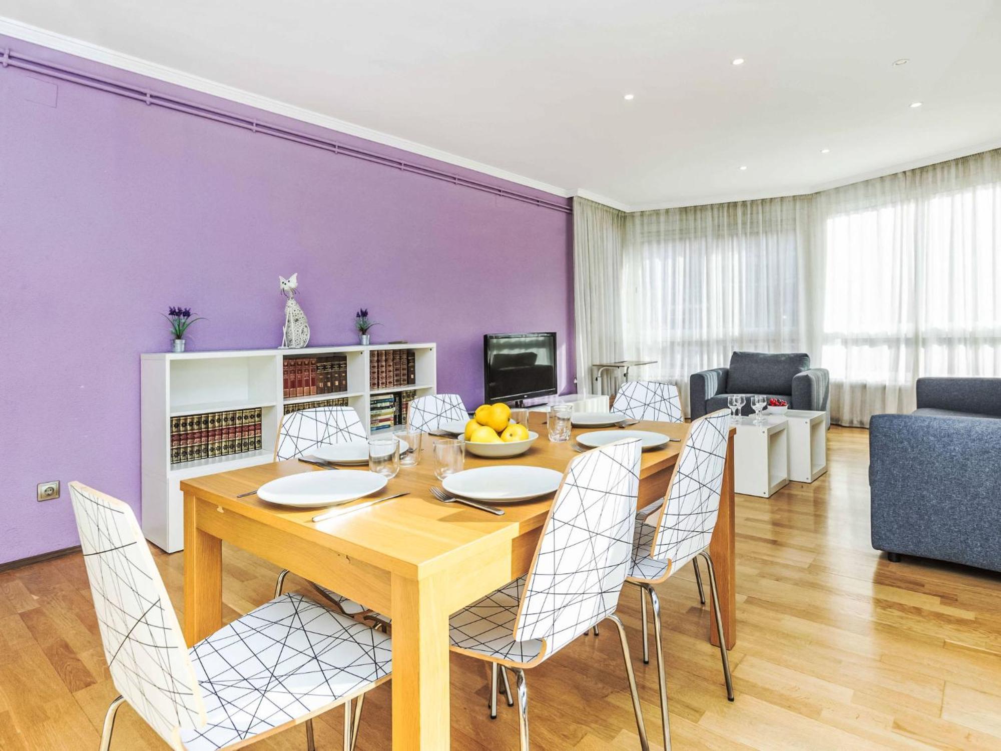 Apartment Sants-Les Corts Galileu By Interhome Barcelona Ngoại thất bức ảnh