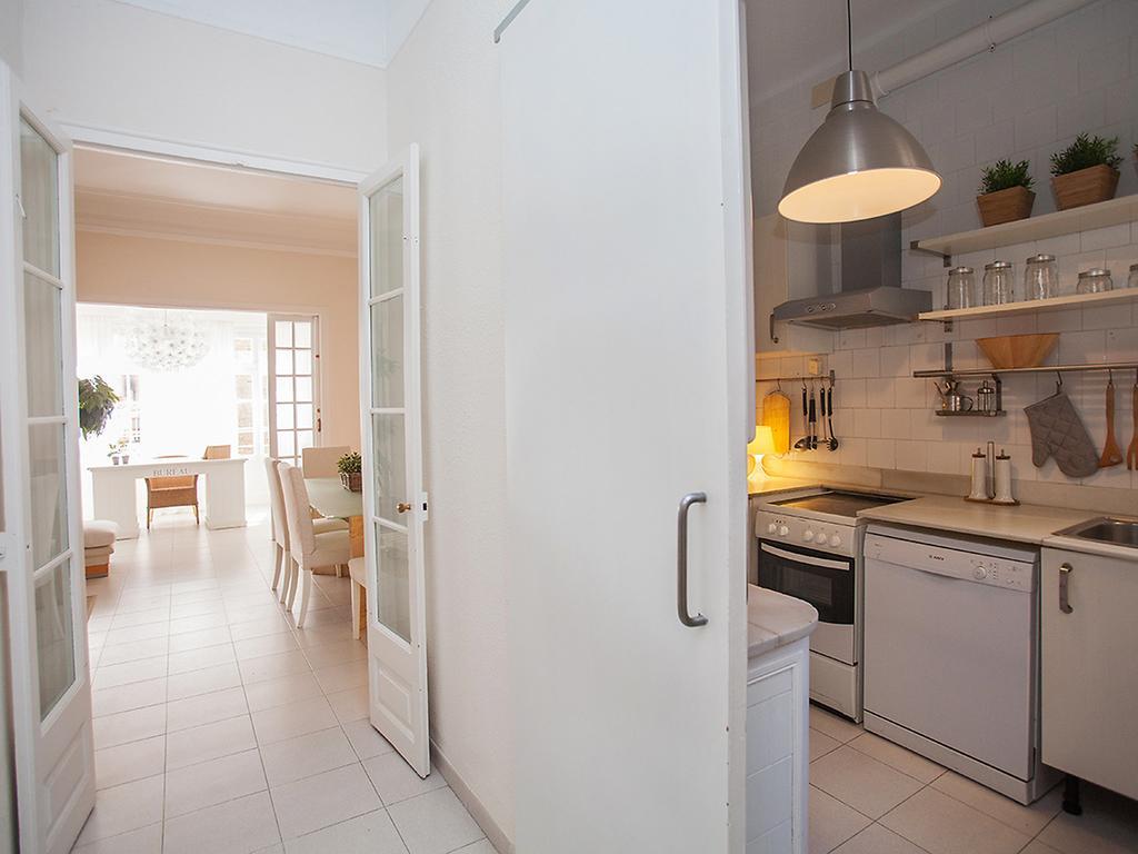Apartment Sants-Les Corts Galileu By Interhome Barcelona Ngoại thất bức ảnh